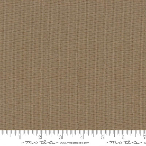 Bella Solids 2025 Cobblestone Fabric 9900478